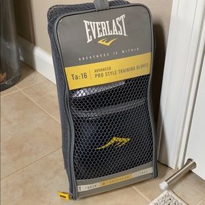 EVERLAST Training Gloves